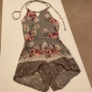 Grey Floral Romper Size Medium